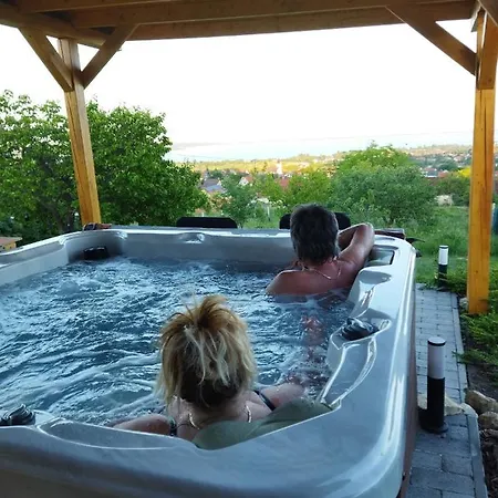 Veranda Házikó
