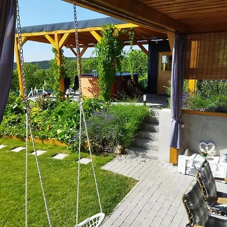 Veranda Házikó Apartman Balatonalmádi